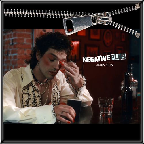 alienskin_negative